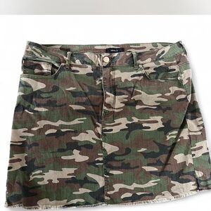 Vintage forever 21 Camo Print Denim Skirt